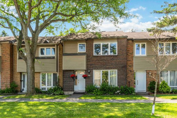 21 Midland Crescent unit 3, Ottawa, ON K2H8P6